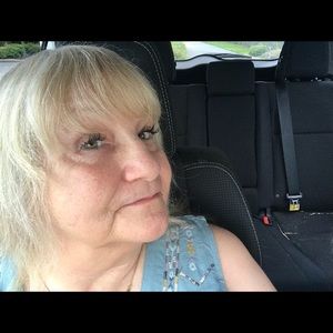 Meet your Posher, Dora